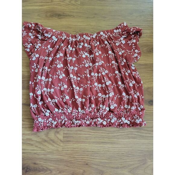 Set of tops - Picture 9 of 10